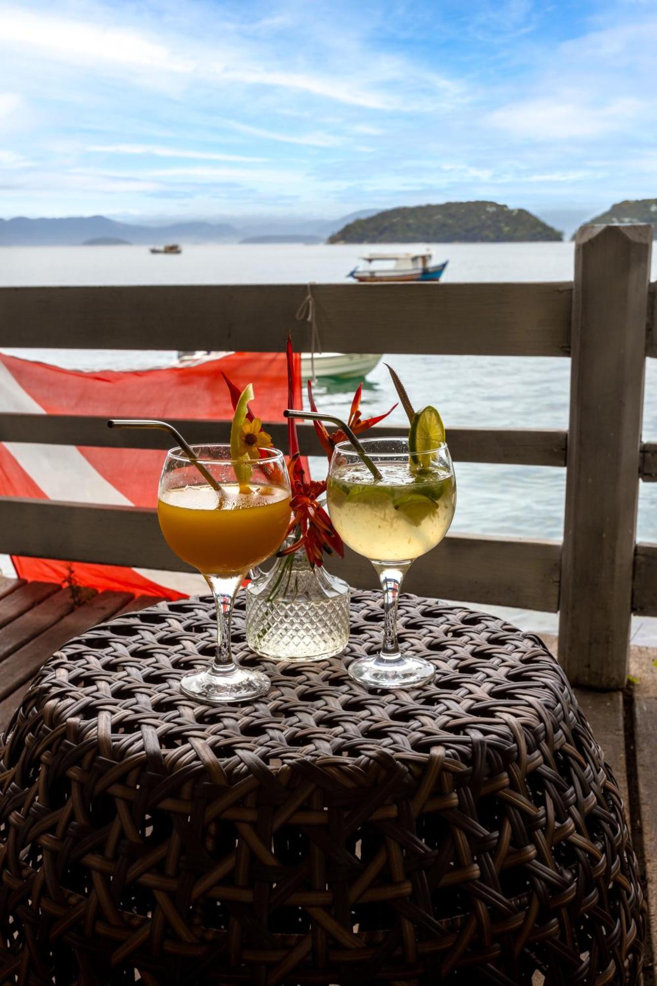 Pousada Cruzoe Praia de Araçatiba Exterior foto