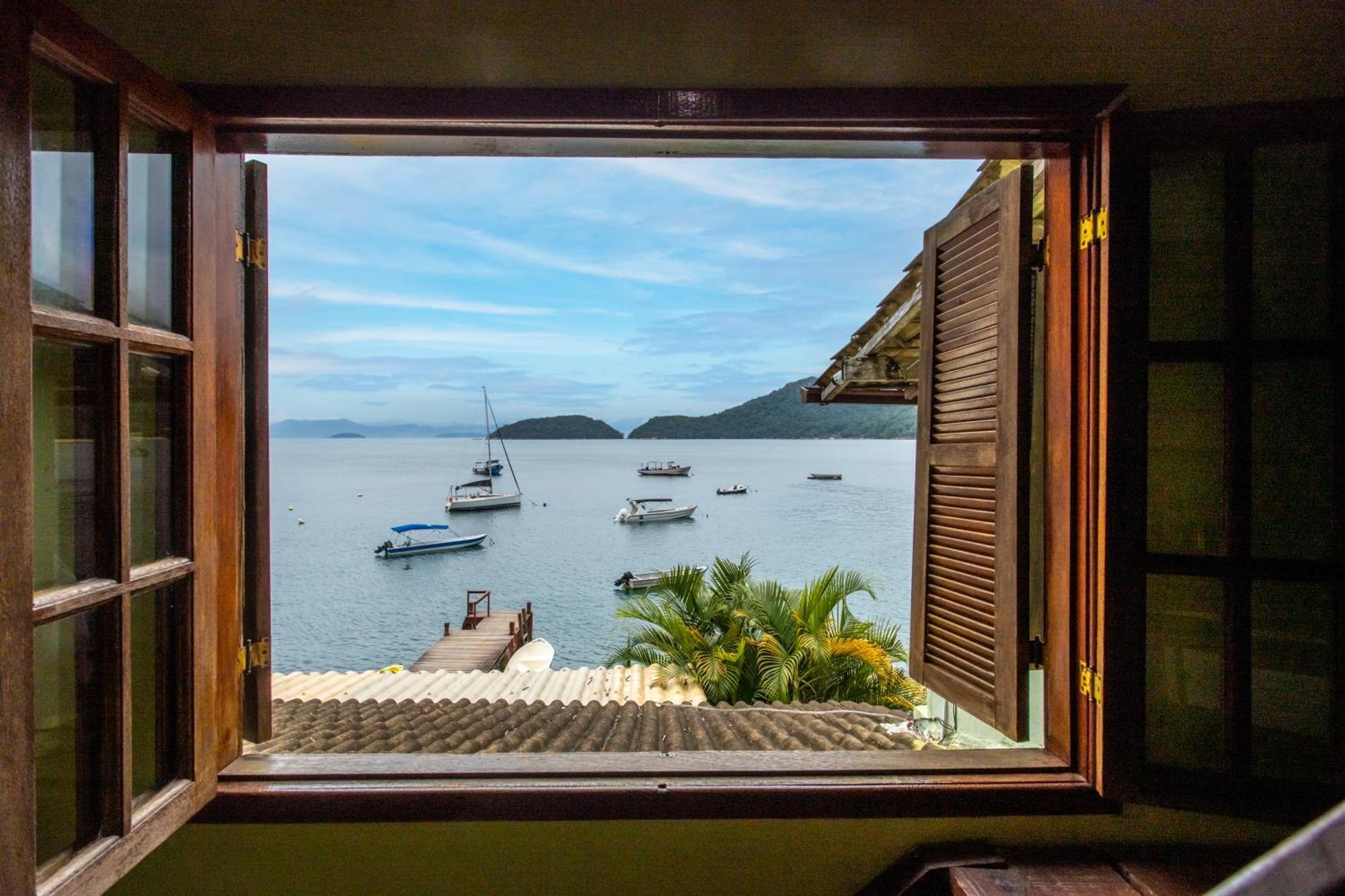 Pousada Cruzoe Praia de Araçatiba Exterior foto